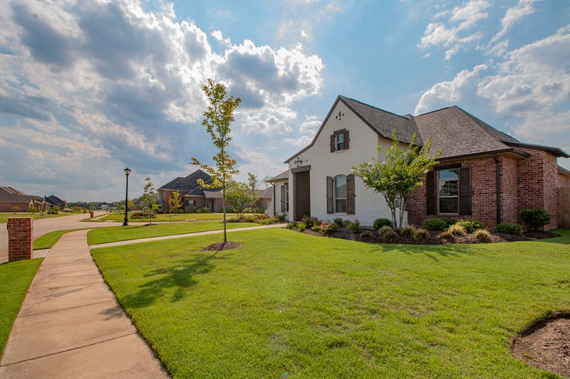 House hacking is the ultimate real estate investment vehicle